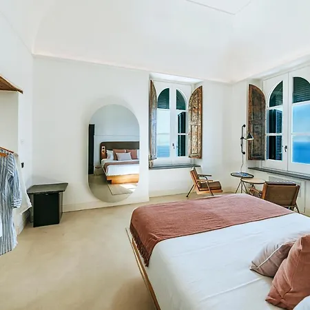 Faro Punta Imperatore Forio di Ischia