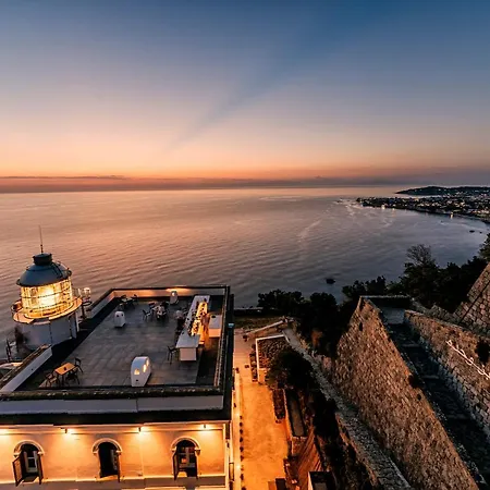 Faro Punta Imperatore *