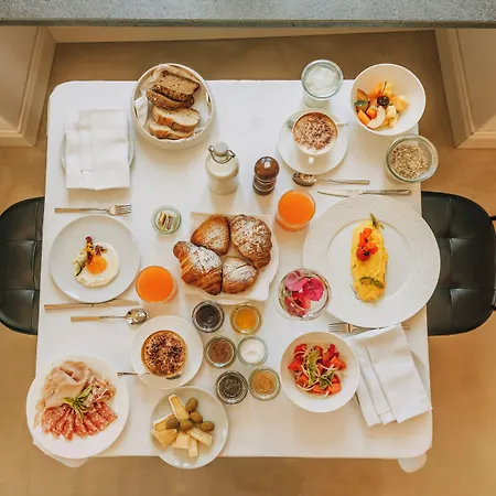 Faro Punta Imperatore Szálloda *