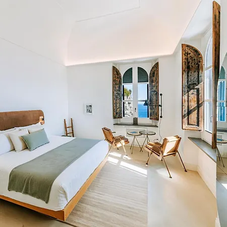 Faro Punta Imperatore *