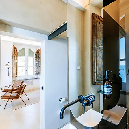 Hotel Faro Punta Imperatore