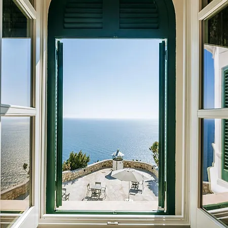 Faro Punta Imperatore Forio di Ischia