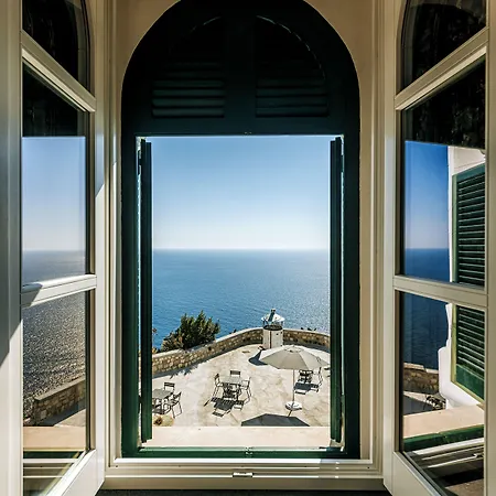 Faro Punta Imperatore *
