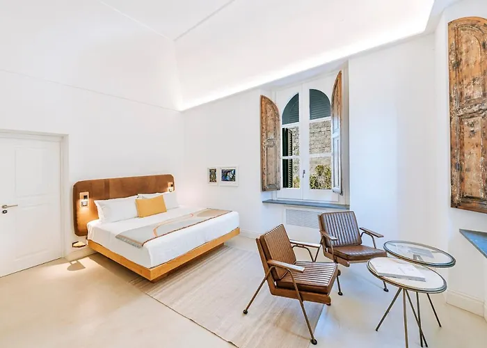 Hotel Faro Punta Imperatore *