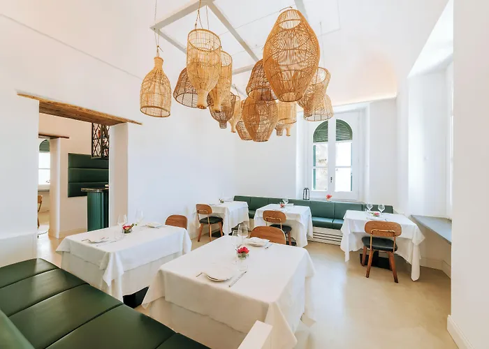 Faro Punta Imperatore Hotel *