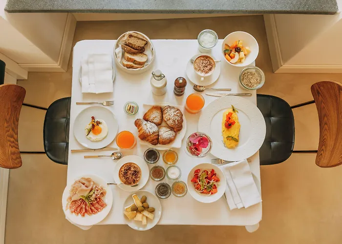 Faro Punta Imperatore Hotel *