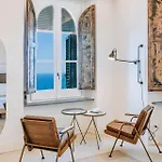 Faro Punta Imperatore Hotel
